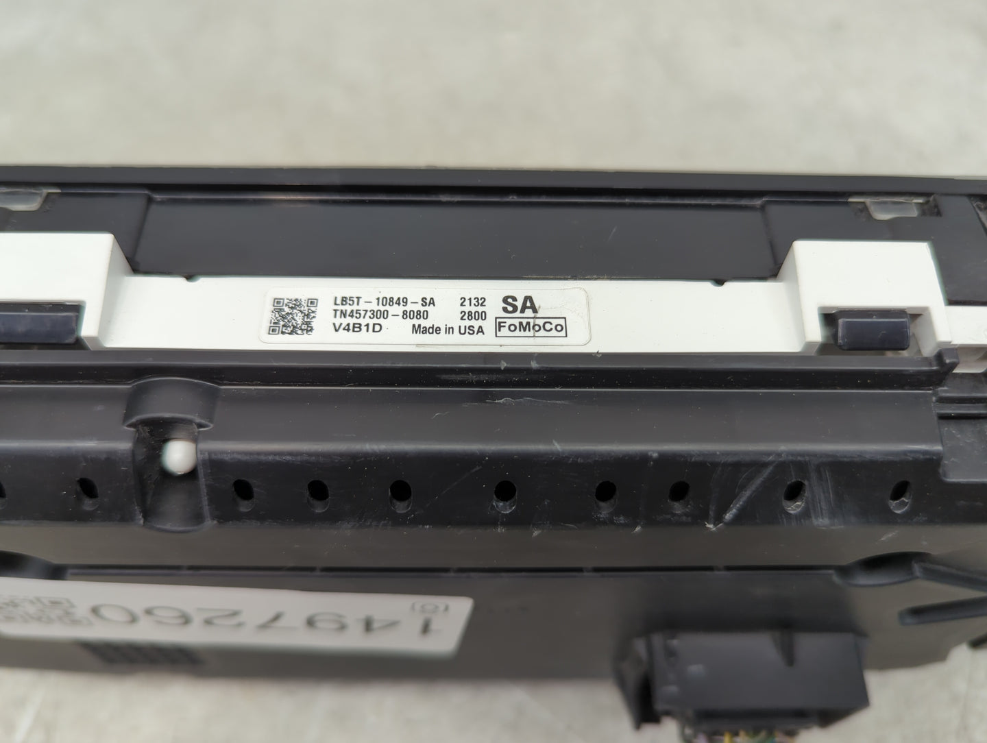 2021 Ford Explorer Instrument Cluster Speedometer Gauges P/N:LB5T-10849-SA TN457300-8080 Miles: Fits OEM Used Auto Parts - O
