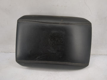 2021 Ford Explorer Center Console Armrest Cover Lid P/N:3010710 25773.02.01.04 Fits OEM Used Auto Parts - Oemusedautoparts1.