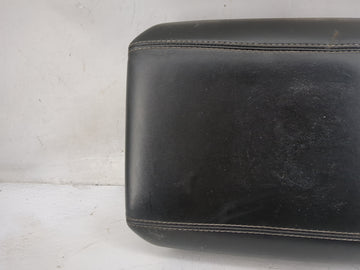 2021 Ford Explorer Center Console Armrest Cover Lid P/N:3010710 25773.02.01.04 Fits OEM Used Auto Parts