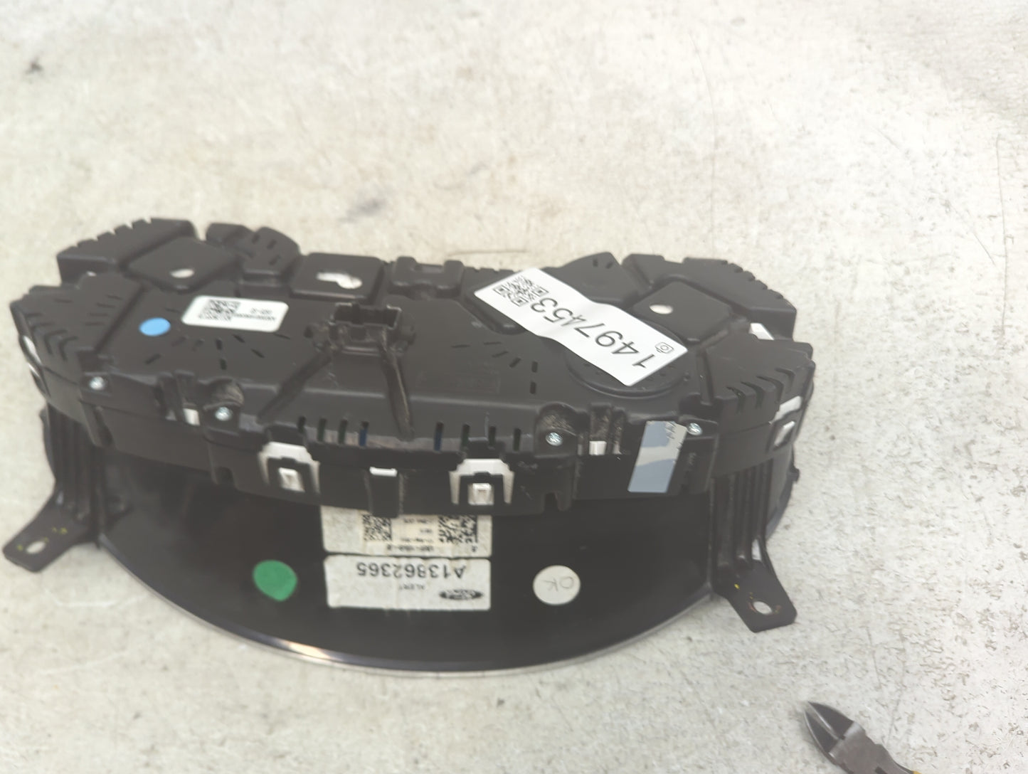 2020-2022 Ford Explorer Instrument Cluster Speedometer Gauges P/N:LB5T-10849-JE A13862365 Miles: Fits Fits 2020 2021 2022 OE
