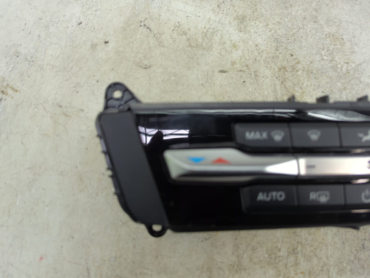 2021 Ford Explorer Climate Control Module Temperature AC/Heater Replacement P/N:LB5T-18C612-HF 90026-505/0009 Fits OEM Used 