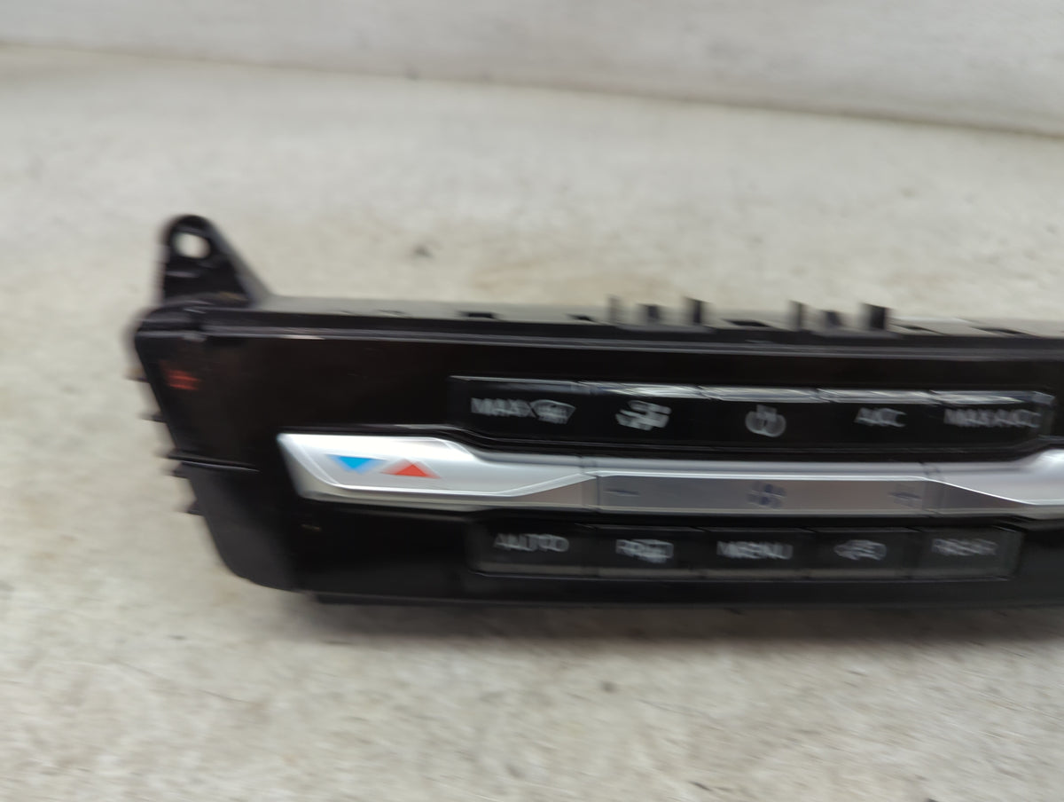 2020 Ford Explorer Climate Control Module Temperature AC/Heater Replacement P/N:MB5T-18C612-JA Fits OEM Used Auto Parts - Oe