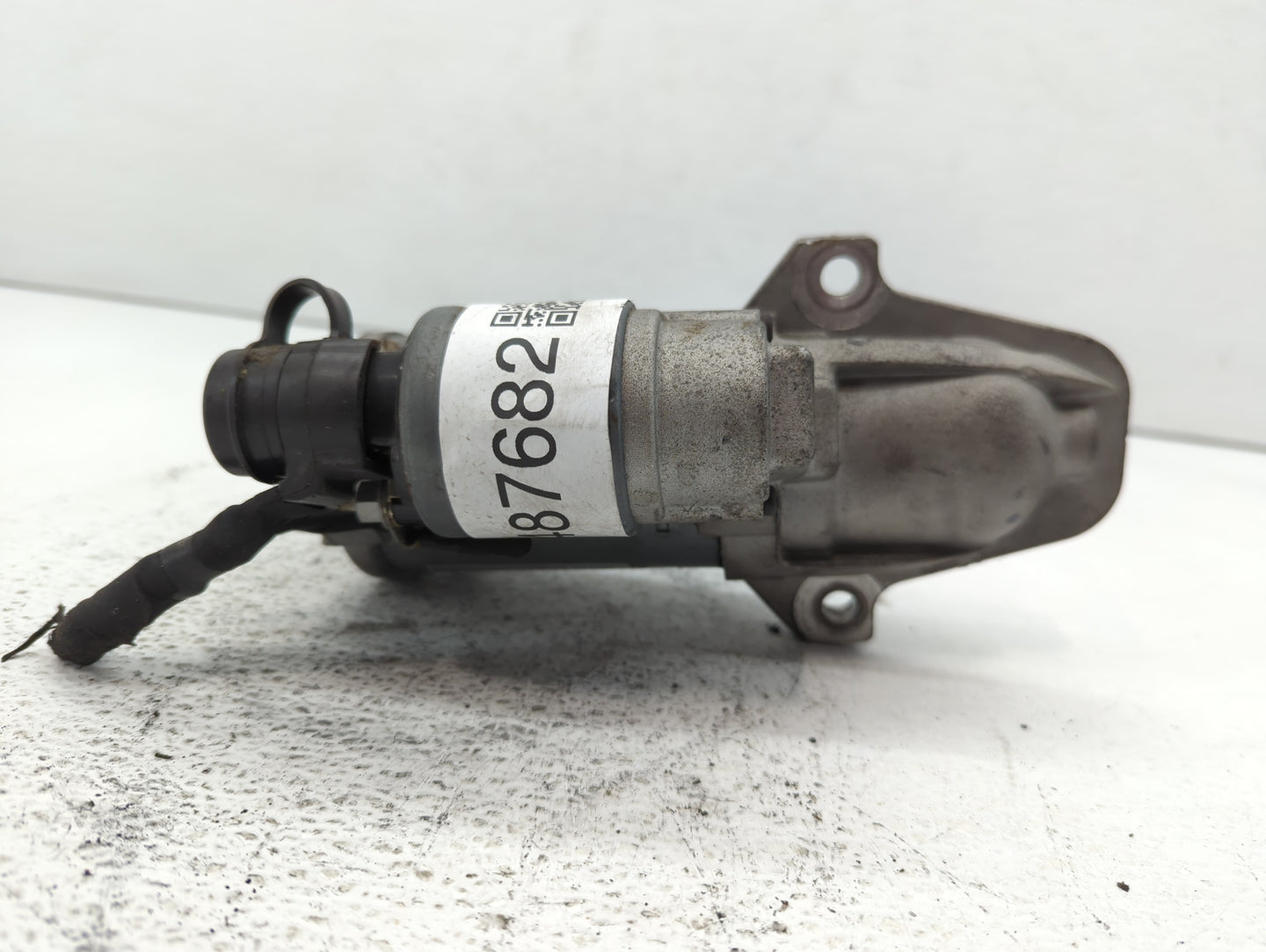2020-2022 Ford Explorer Car Starter Motor Solenoid OEM P/N:L1MT-11000-AC Fits Fits 2020 2021 2022 OEM Used Auto Parts - Oemu