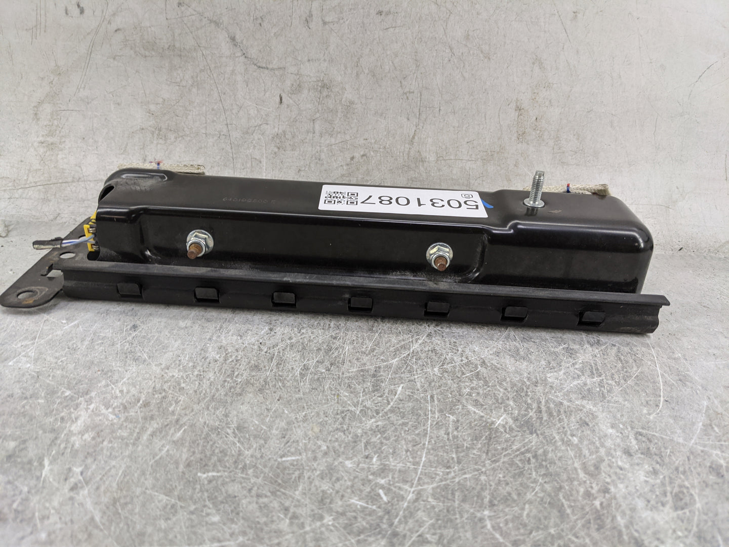 Ford Explorer Air Bag Passenger Right Dashboard Oem 5031087 - Oemusedautoparts1.com