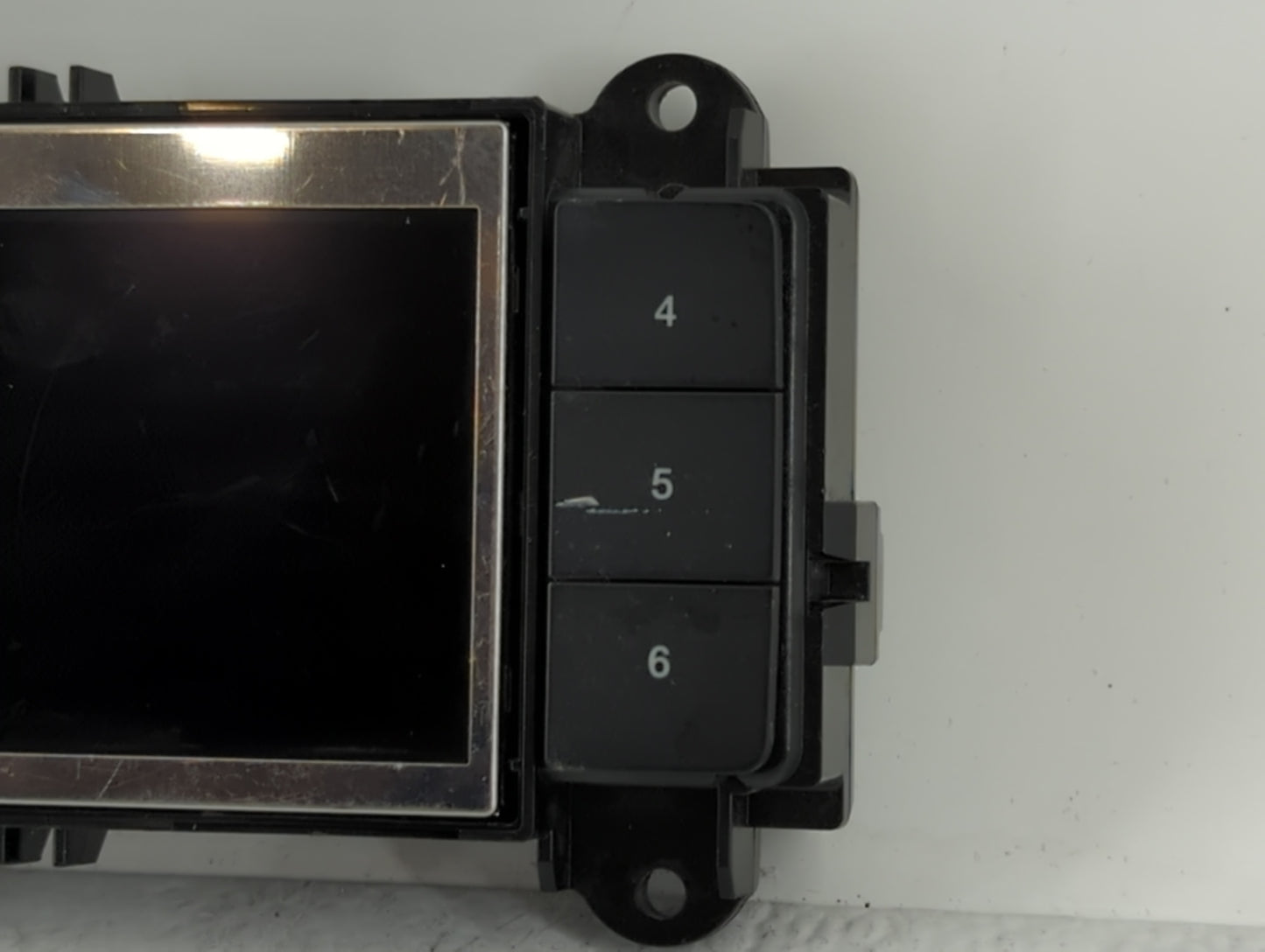 2021 Ford Explorer Information Display Screen - Oemusedautoparts1.com