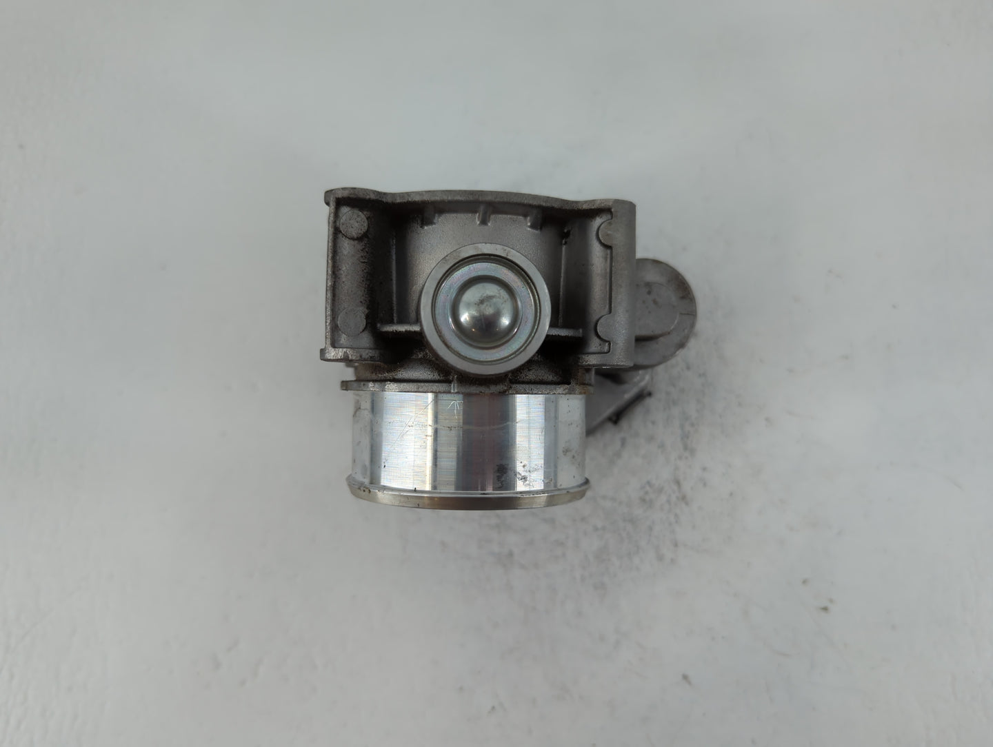 2020-2022 Ford Explorer Throttle Body P/N:CB121003047 12101354 Fits Fits 2018 2019 2020 2021 2022 OEM Used Auto Parts - Oemu