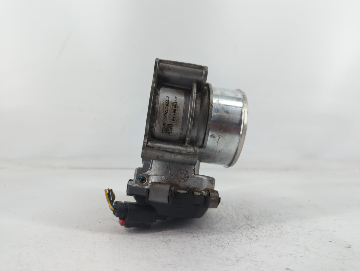 2020-2022 Ford Explorer Throttle Body P/N:CB121003047 12101354 Fits Fits 2018 2019 2020 2021 2022 OEM Used Auto Parts - Oemu