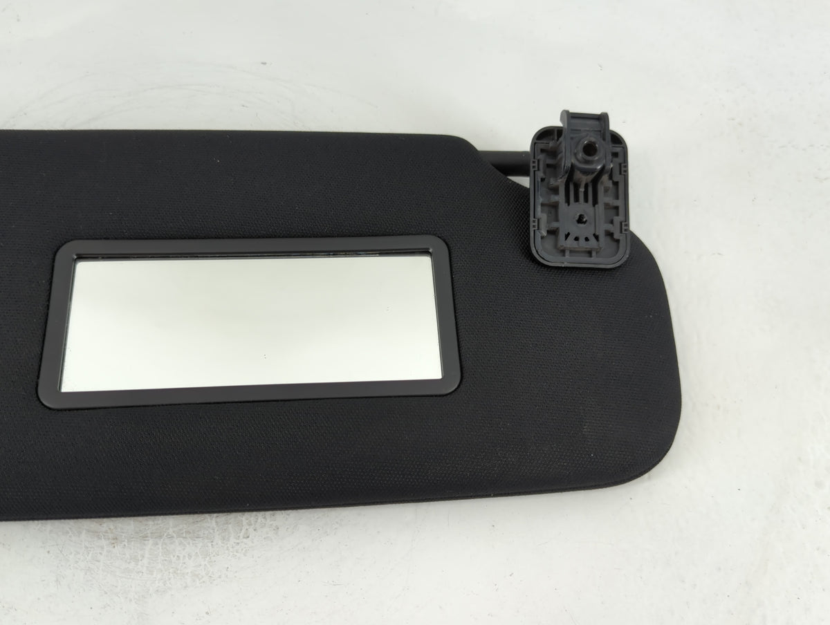 2020 Ford Explorer Sun Visor Shade Replacement Passenger Right Mirror Fits OEM Used Auto Parts - Oemusedautoparts1.com