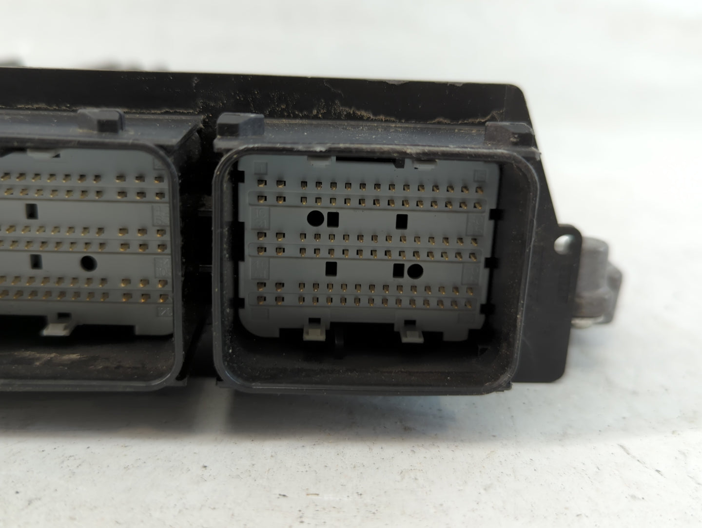 2020-2022 Ford Explorer PCM Engine Control Computer ECU ECM PCU OEM P/N:LB5A-12A650-AB Fits Fits 2020 2021 2022 OEM Used Aut