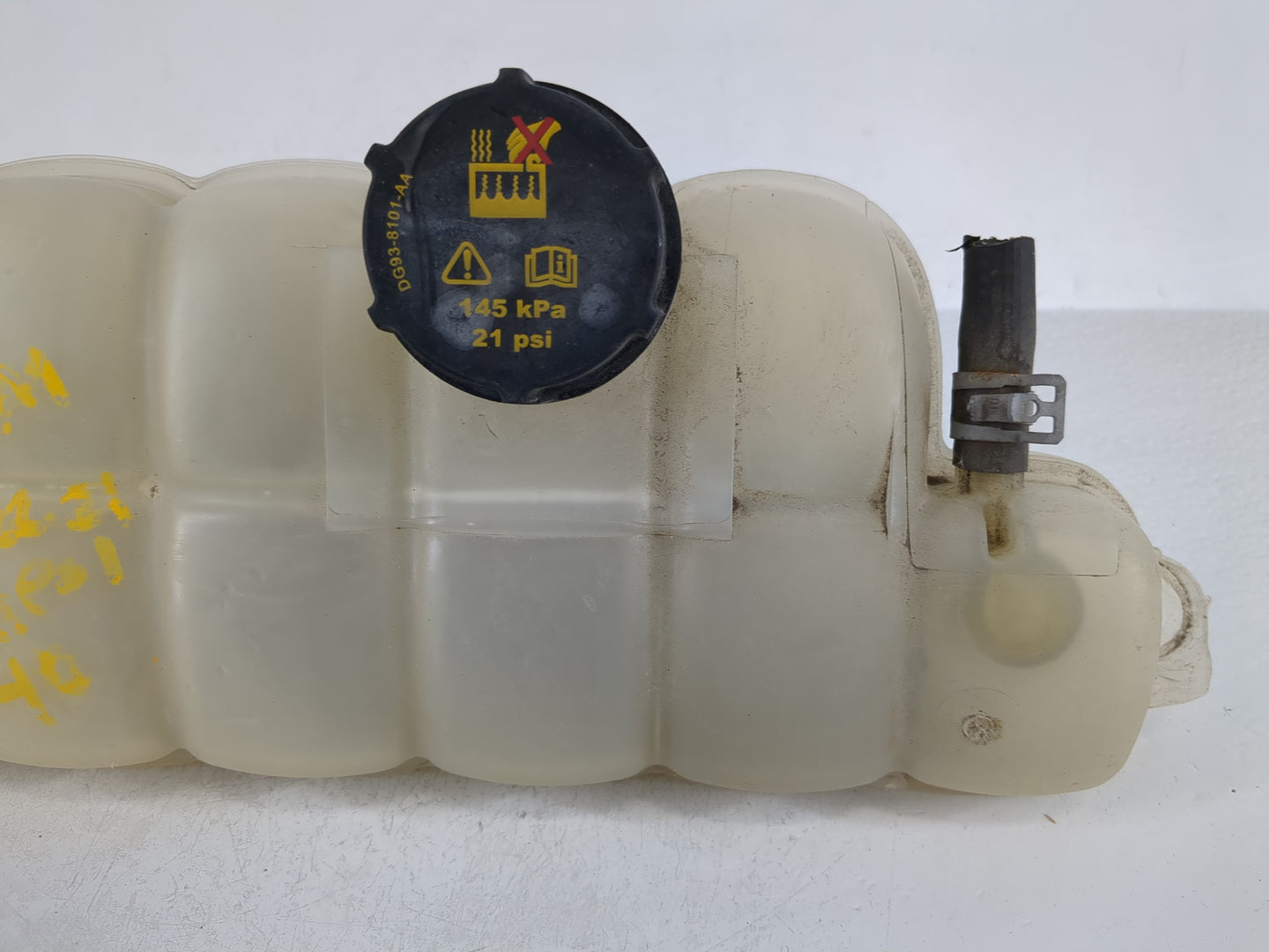 Ford F-150 Windshield Washer Fluid Reservoir Bottle Oem - Oemusedautoparts1.com