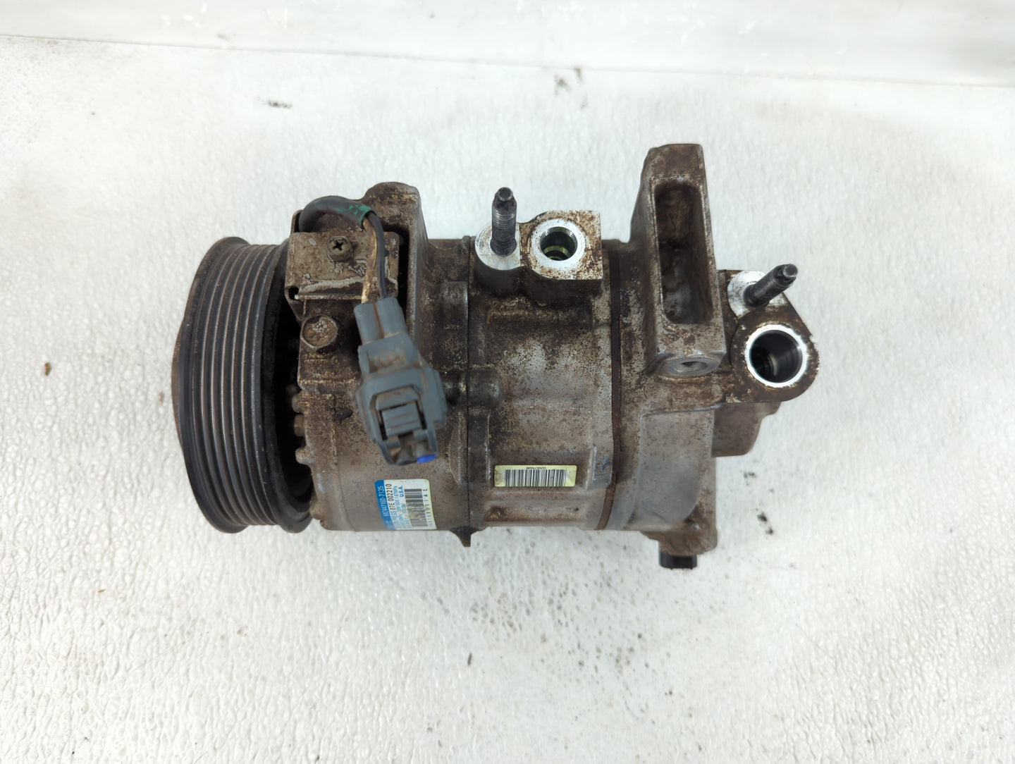 Ford F-150 Air Conditioning A/c Ac Compressor Oem - Oemusedautoparts1.com
