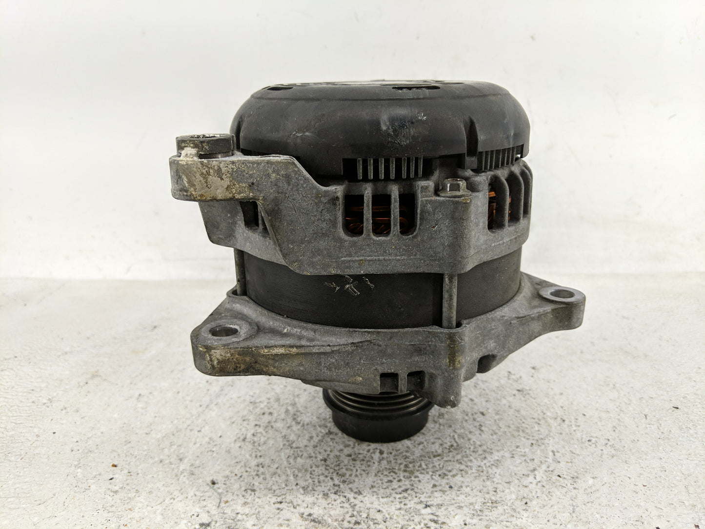 2021-2022 Ford F-150 Alternator Replacement Generator Charging Assembly Engine OEM P/N:ML3T-10300-BB Fits Fits 2021 2022 OEM