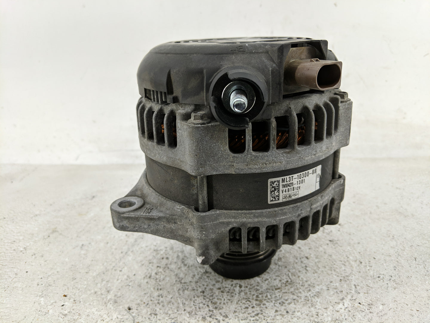 2021-2022 Ford F-150 Alternator Replacement Generator Charging Assembly Engine OEM P/N:ML3T-10300-BB Fits Fits 2021 2022 OEM