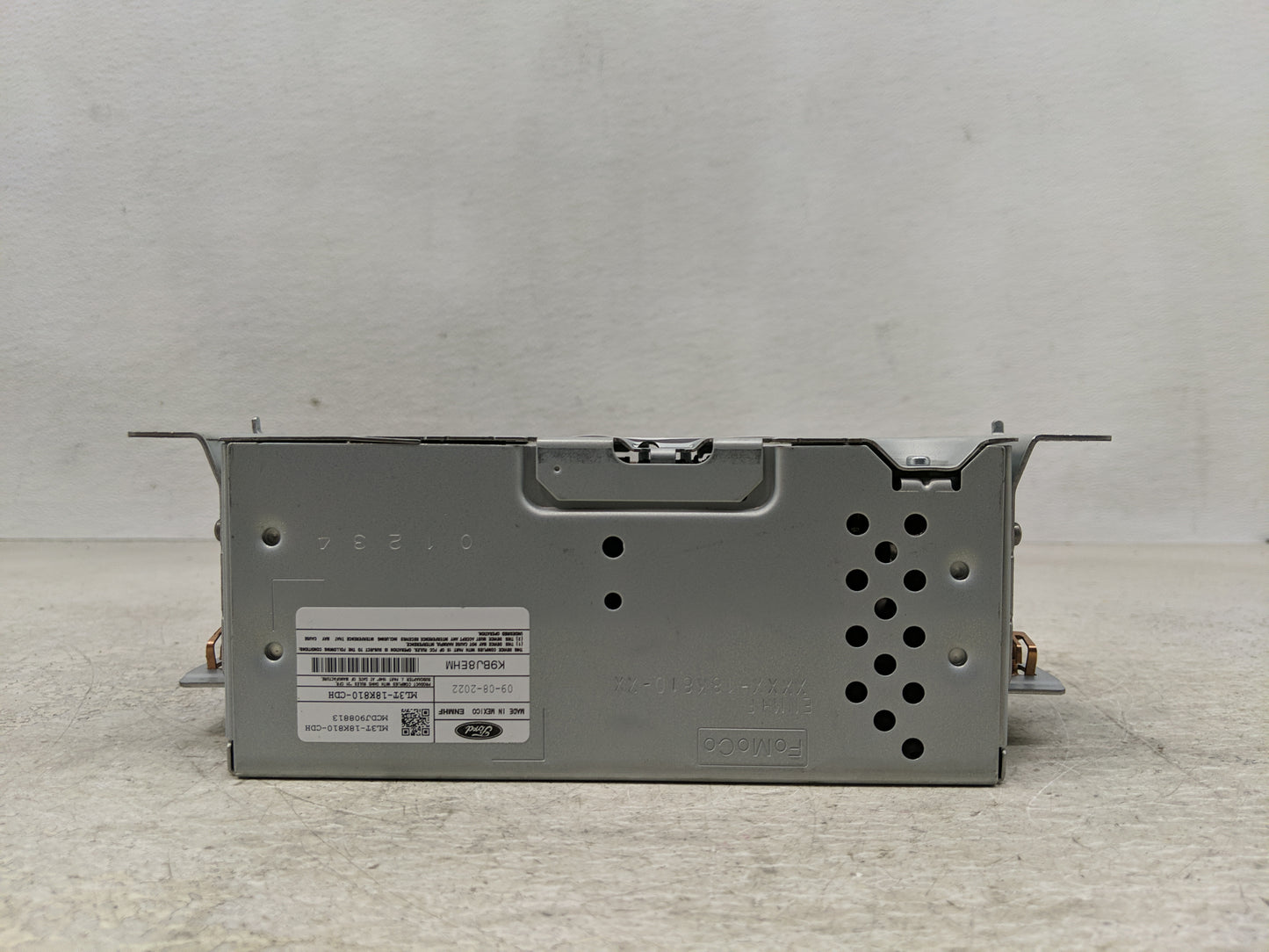 2021-2022 Ford F-150 Radio AM FM Cd Player Receiver Replacement P/N:ML3T-18K810-CDH ML3T-18K810-CDG Fits Fits 2021 2022 OEM 