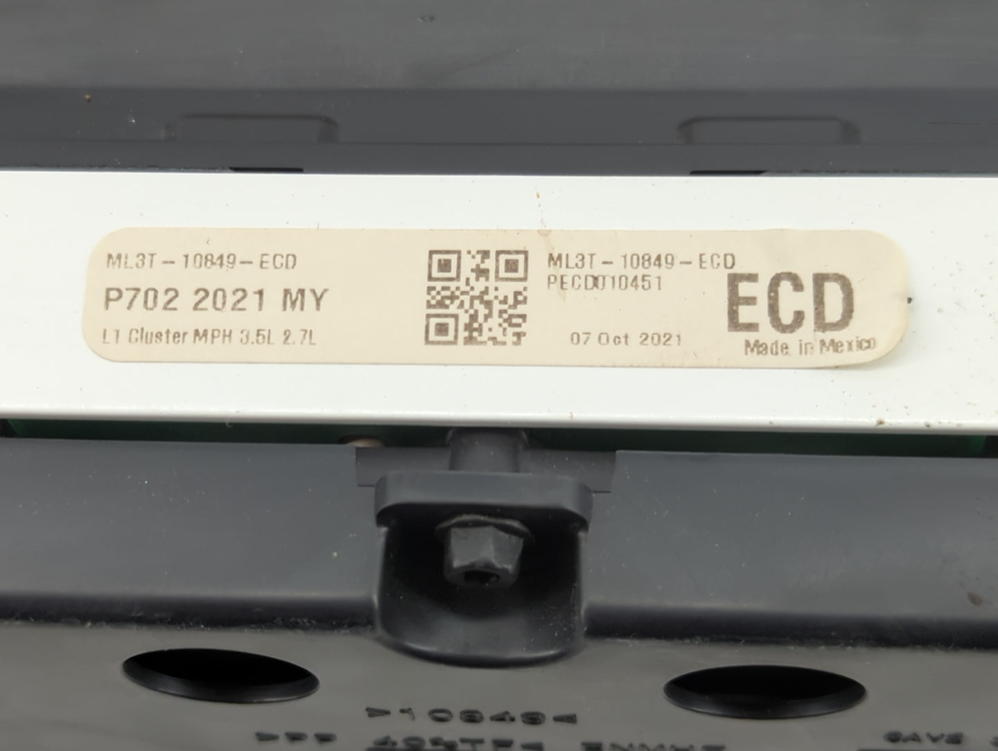 2021-2022 Ford F-150 Instrument Cluster Speedometer Gauges P/N:ML3T-10849-ECD Fits Fits 2021 2022 OEM Used Auto Parts - Oemu