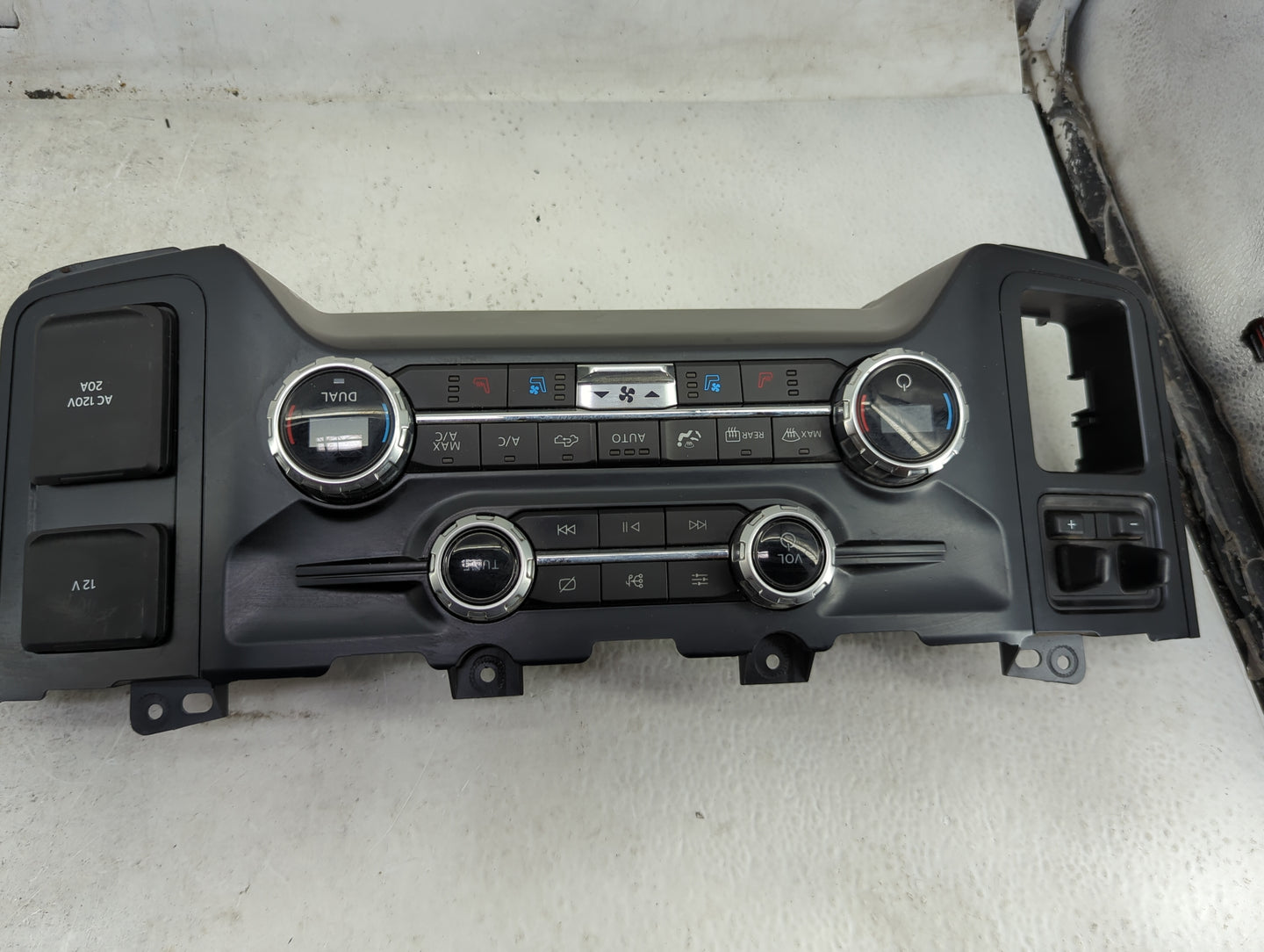 2021-2022 Ford F-150 Climate Control Module Temperature AC/Heater Replacement P/N:ML3T-18C612-CE Fits Fits 2021 2022 OEM Use