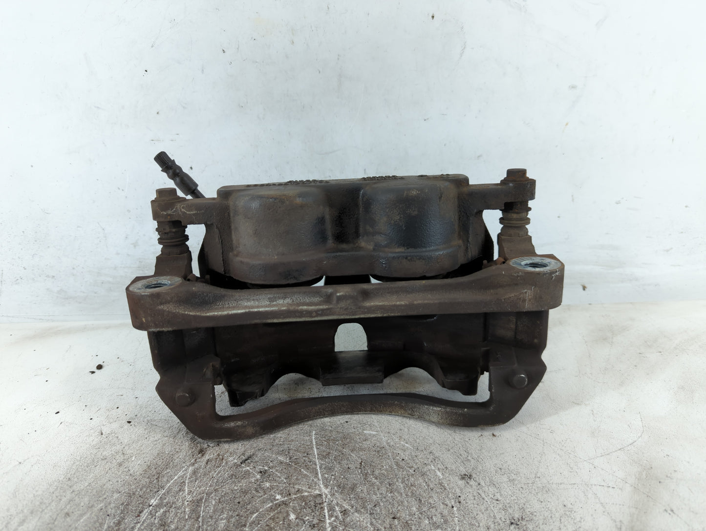 2021-2022 Ford F-150 Front Driver Left Brake Caliper - Oemusedautoparts1.com