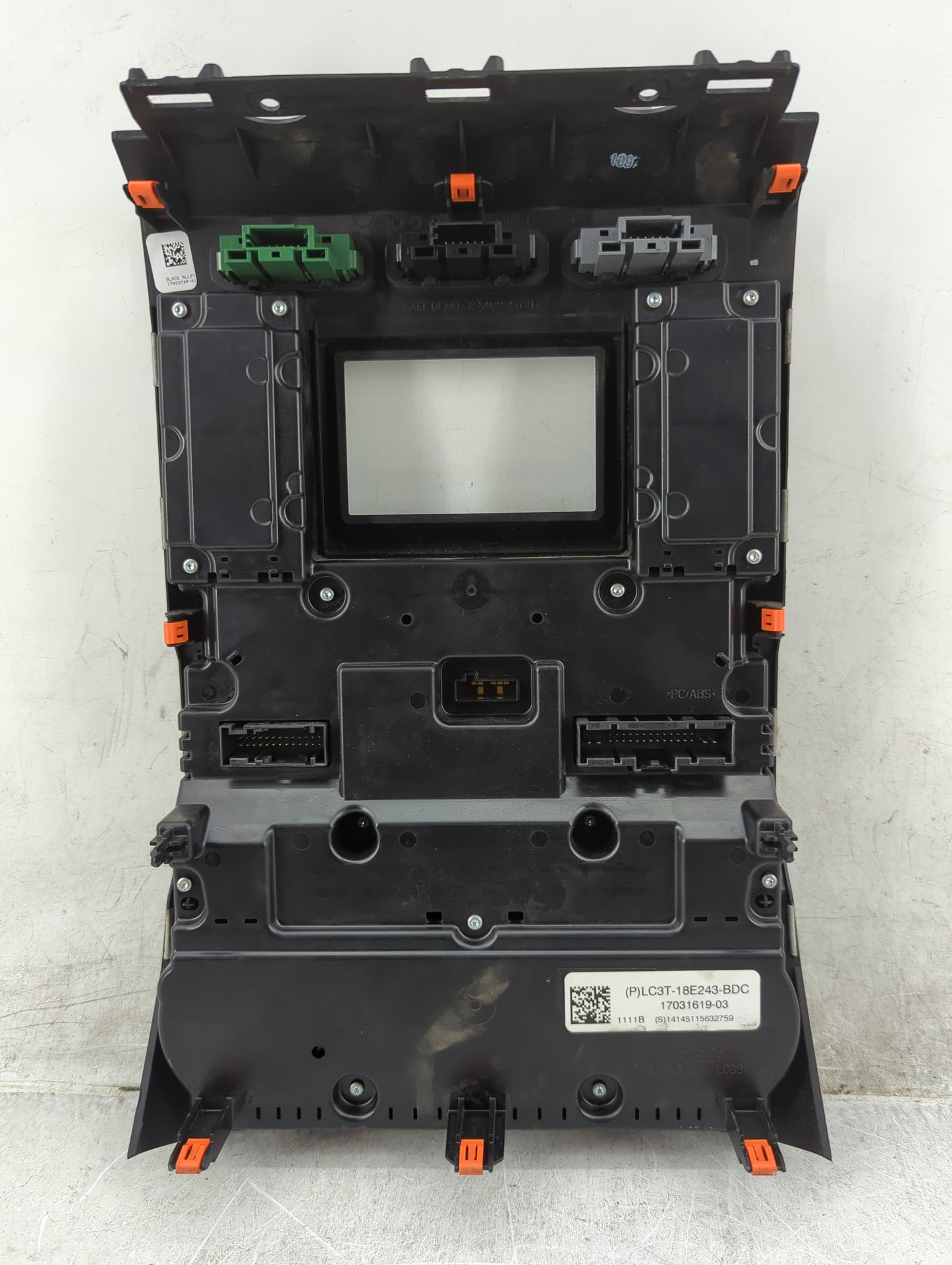 2021 Ford F350sd Radio Control Panel - Oemusedautoparts1.com