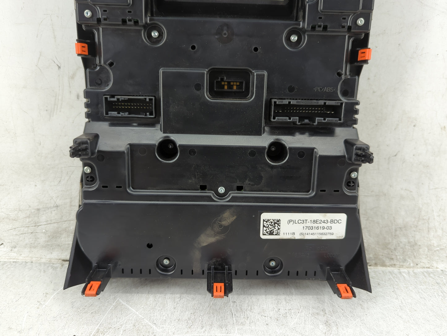 2021 Ford F350sd Radio Control Panel - Oemusedautoparts1.com