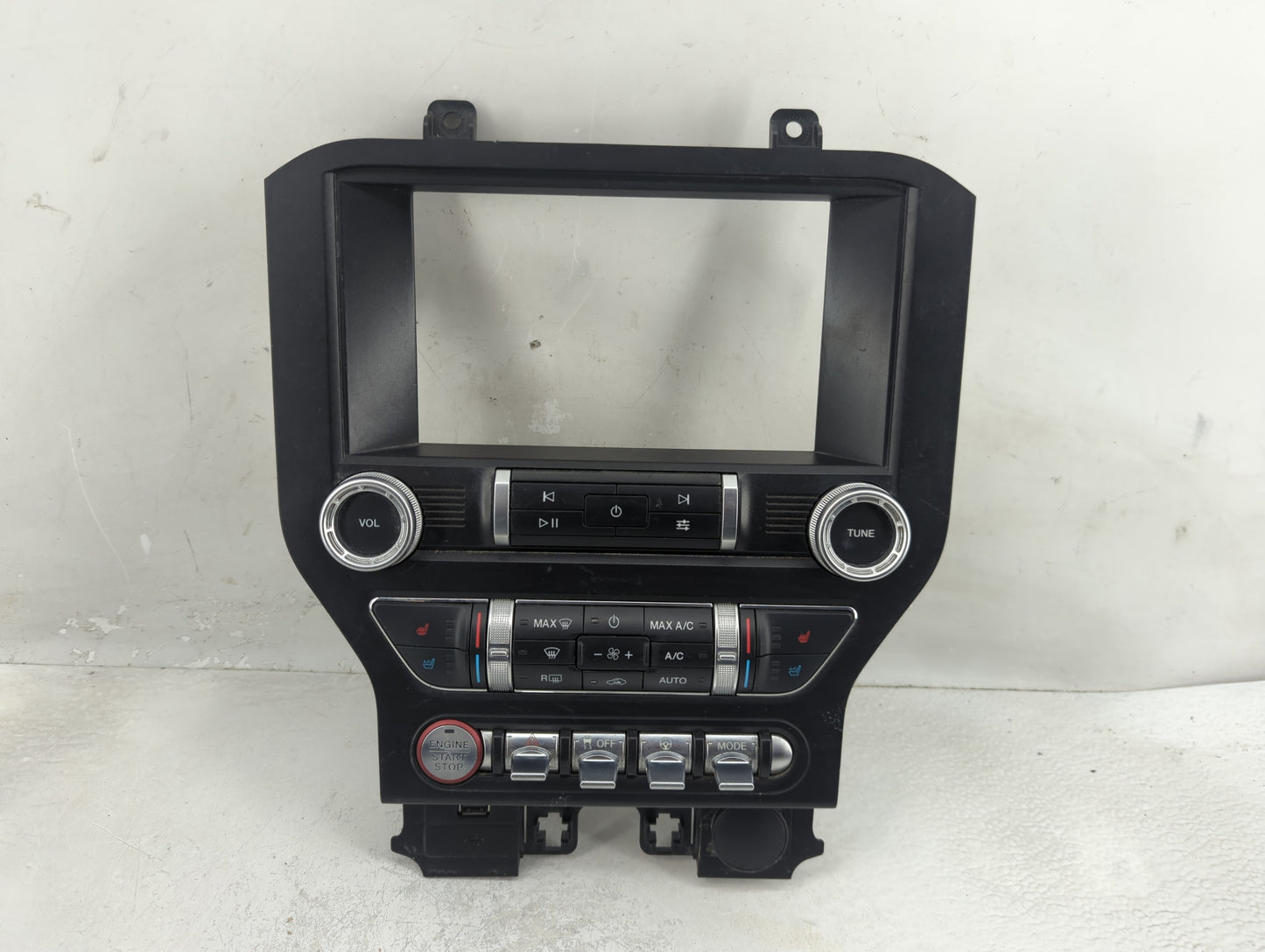 2021 Ford Mustang Climate Control Module Temperature AC/Heater Replacement P/N:LR3T-18E245-FB Fits OEM Used Auto Parts - Oem