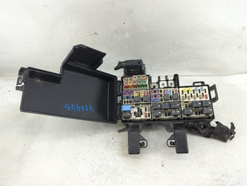 2021-2022 Ford Mustang Fusebox Fuse Box Panel Relay Module Fits Fits 2021 2022 OEM Used Auto Parts