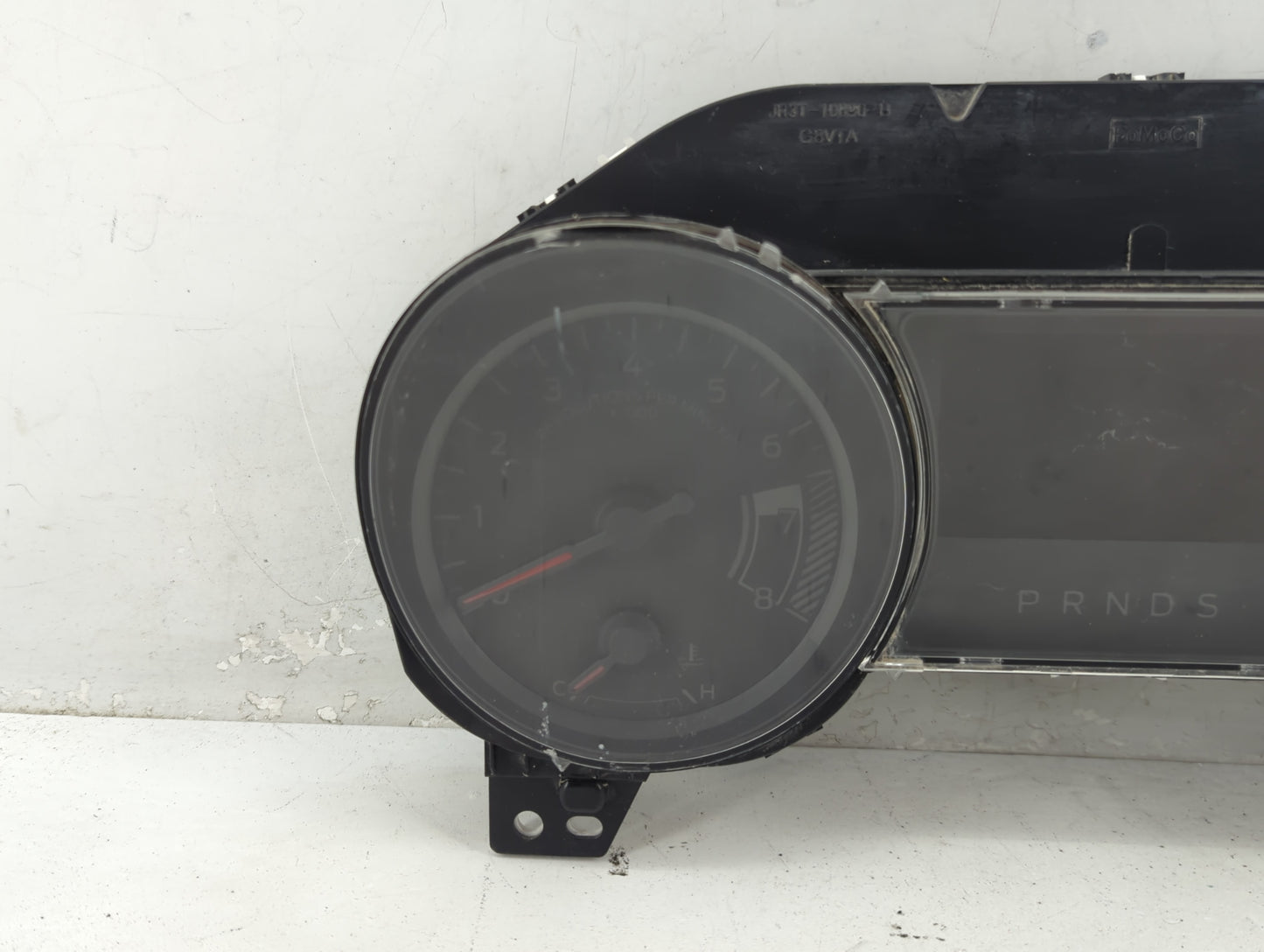 2021-2022 Ford Mustang Instrument Cluster Speedometer Gauges P/N:MR3T-10849-EB Miles: Fits Fits 2021 2022 OEM Used Auto Part