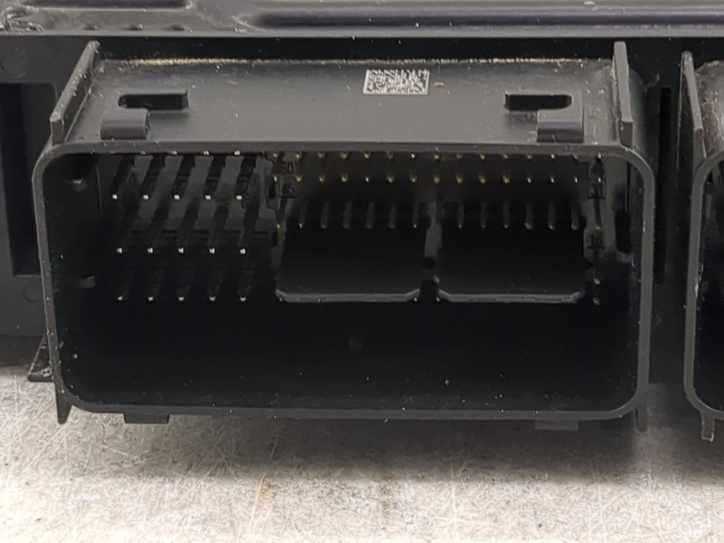 2019-2022 Ford Mustang PCM Engine Control Computer ECU ECM PCU OEM P/N:KR3A-12A650-HB KR3A-12B684-DA Fits Fits 2019 2020 202