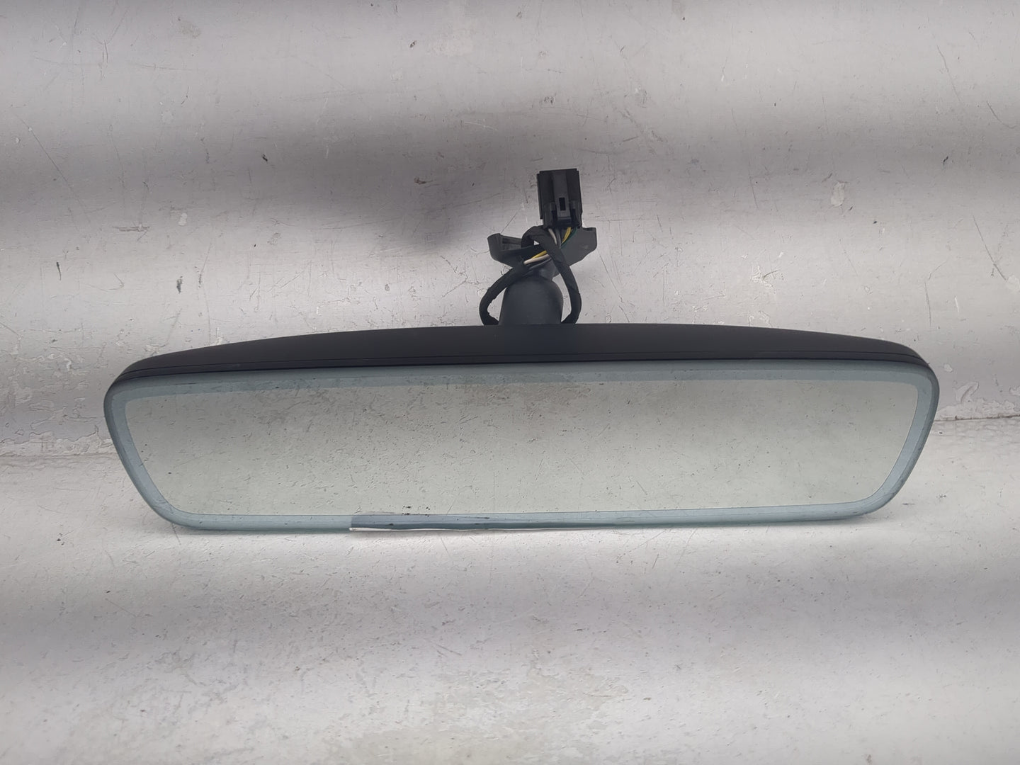 2018-2022 Ford Mustang Interior Rear View Mirror Replacement OEM P/N:048684 GNTX-1629 Fits Fits 2018 2019 2020 2021 2022 OEM