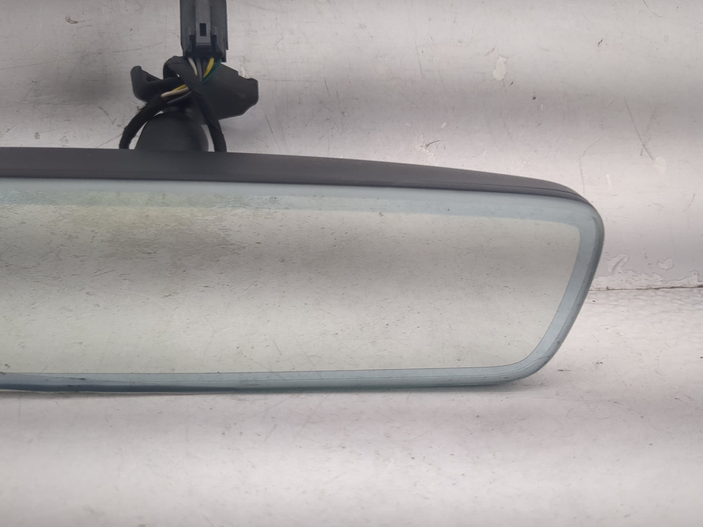 2018-2022 Ford Mustang Interior Rear View Mirror Replacement OEM P/N:048684 GNTX-1629 Fits Fits 2018 2019 2020 2021 2022 OEM