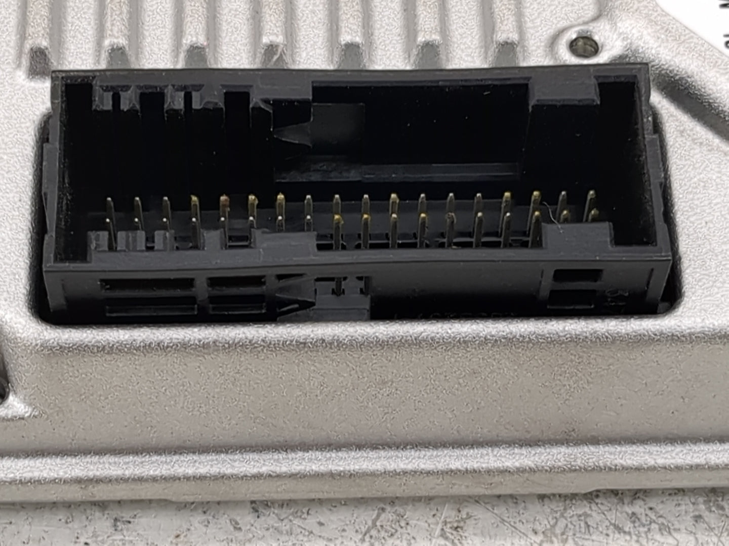 2021 Ford Mustang Communication Control Module - Oemusedautoparts1.com