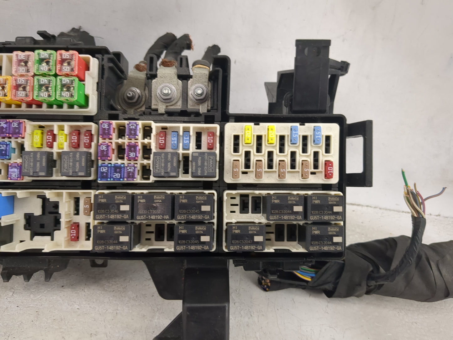 2021-2022 Ford Mustang Fusebox Fuse Box Panel Relay Module P/N:JU5T-14B192-GA K3B C3 2044, K3B C3 2052 Fits Fits 2021 2022 O