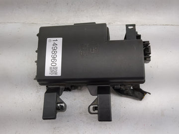 2021-2022 Ford Mustang Fusebox Fuse Box Panel Relay Module Fits Fits 2021 2022 OEM Used Auto Parts - Oemusedautoparts1.com