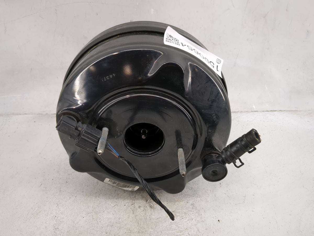 2018-2022 Ford Mustang Power Brake Booster Oem 1500654 - Oemusedautoparts1.com