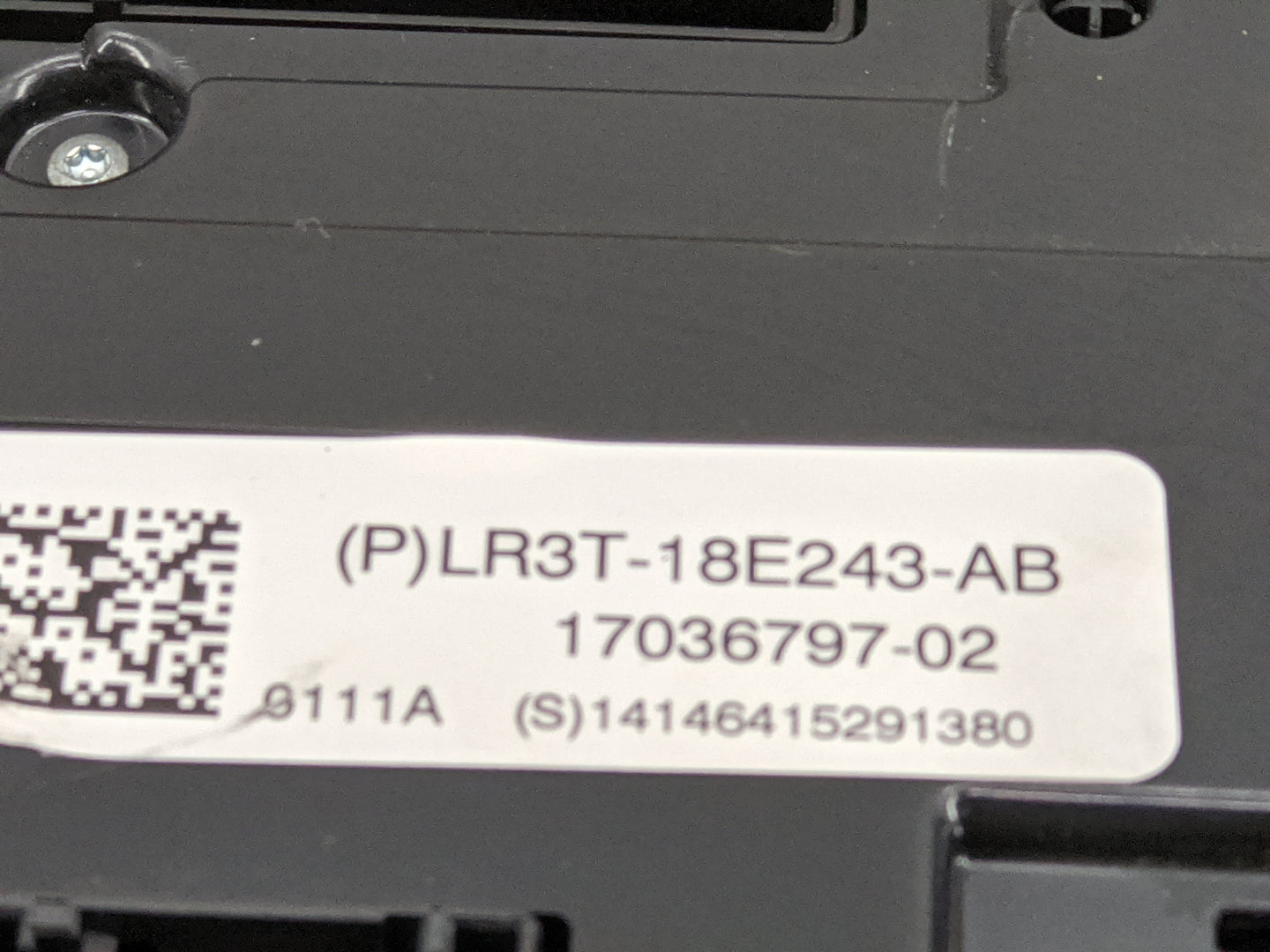 2021 Ford Mustang Climate Control Module Temperature AC/Heater Replacement P/N:LR3T-18E243-AB Fits OEM Used Auto Parts - Oem