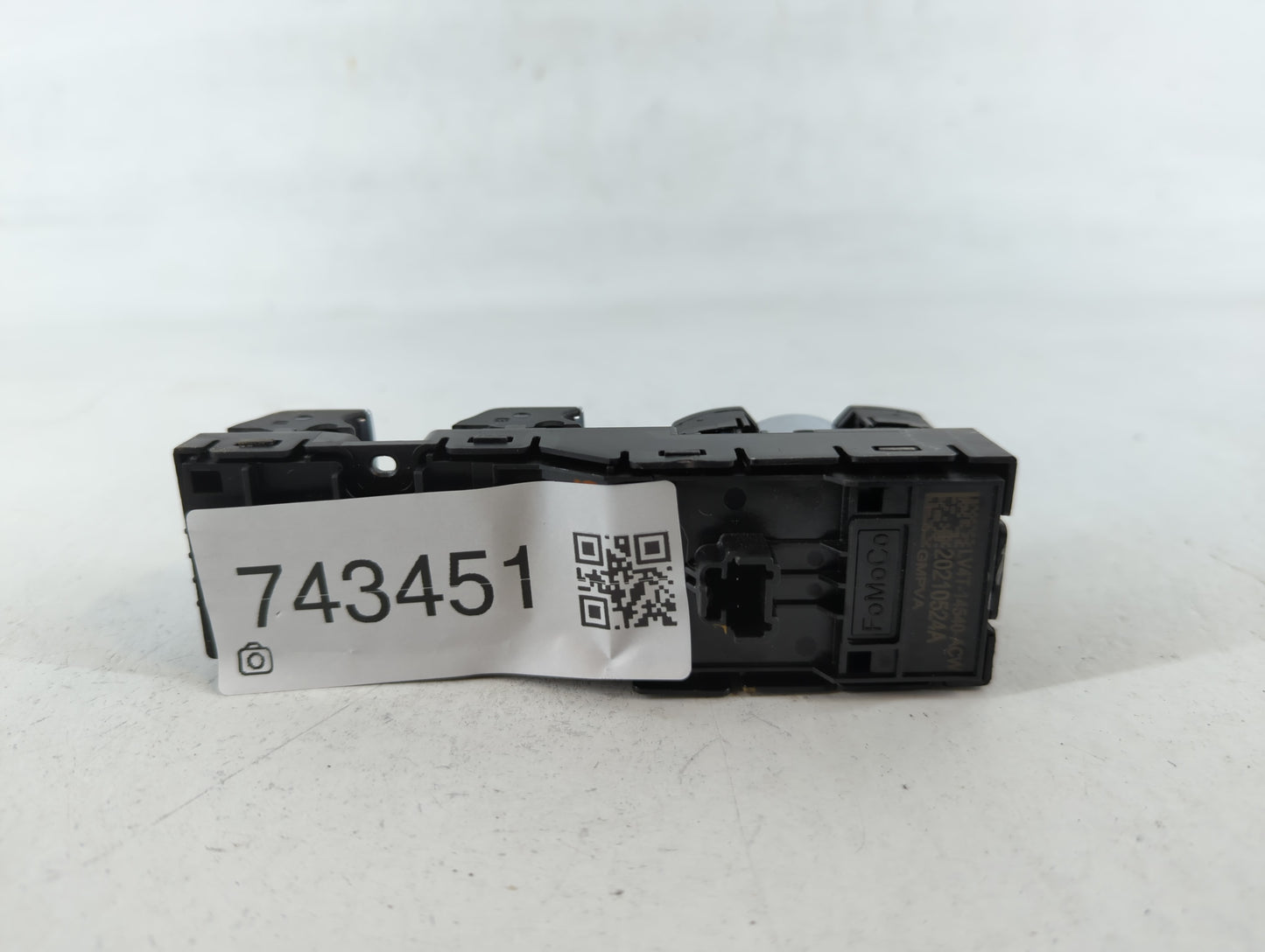 2015-2022 Ford Mustang Master Power Window Switch Replacement Driver Side Left P/N:20210524A LV4T-14540-ACW Fits OEM Used Au