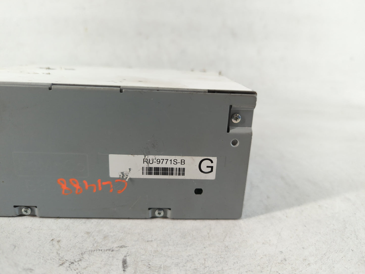 2019 Ford Mustang Radio AM FM Cd Player Receiver Replacement Fits OEM Used Auto Parts - Oemusedautoparts1.com