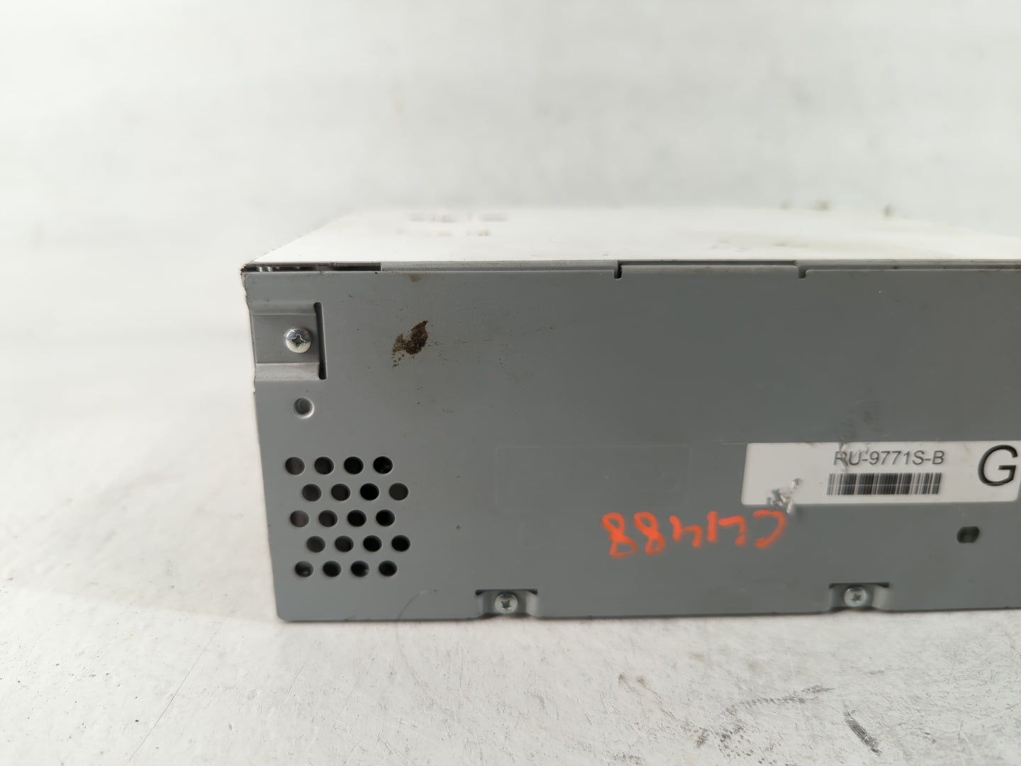 2019 Ford Mustang Radio AM FM Cd Player Receiver Replacement Fits OEM Used Auto Parts - Oemusedautoparts1.com