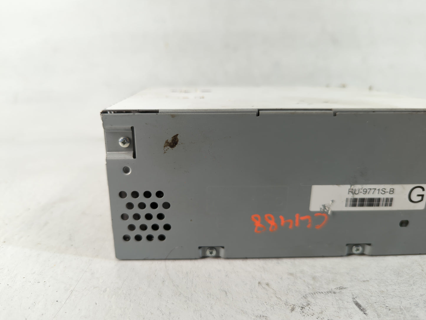 2019 Ford Mustang Radio AM FM Cd Player Receiver Replacement Fits OEM Used Auto Parts - Oemusedautoparts1.com