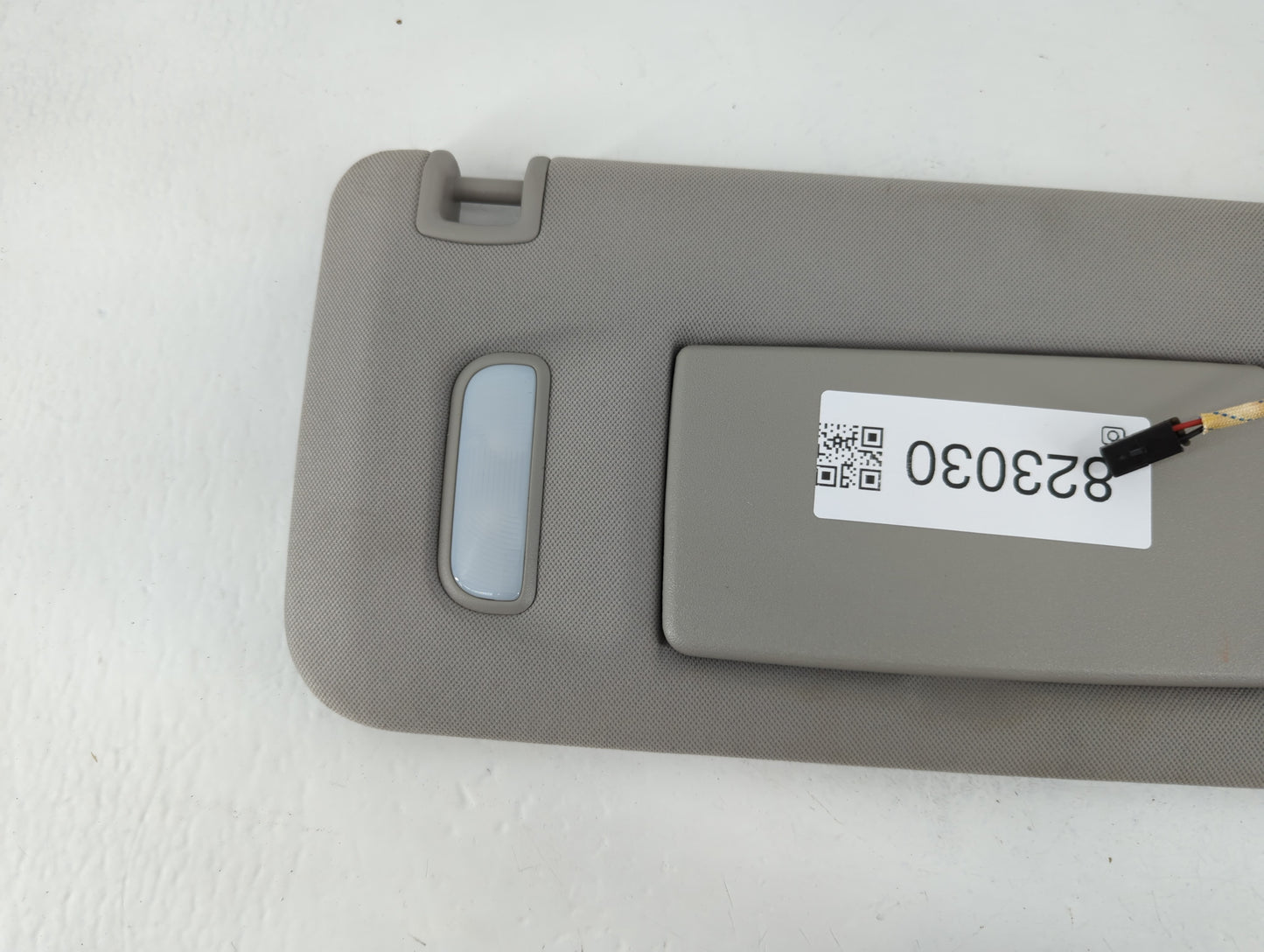 2015-2022 Ford Mustang Sun Visor Shade Replacement Passenger Right Mirror Fits Fits 2015 2016 2017 2018 2019 2020 2021 2022 