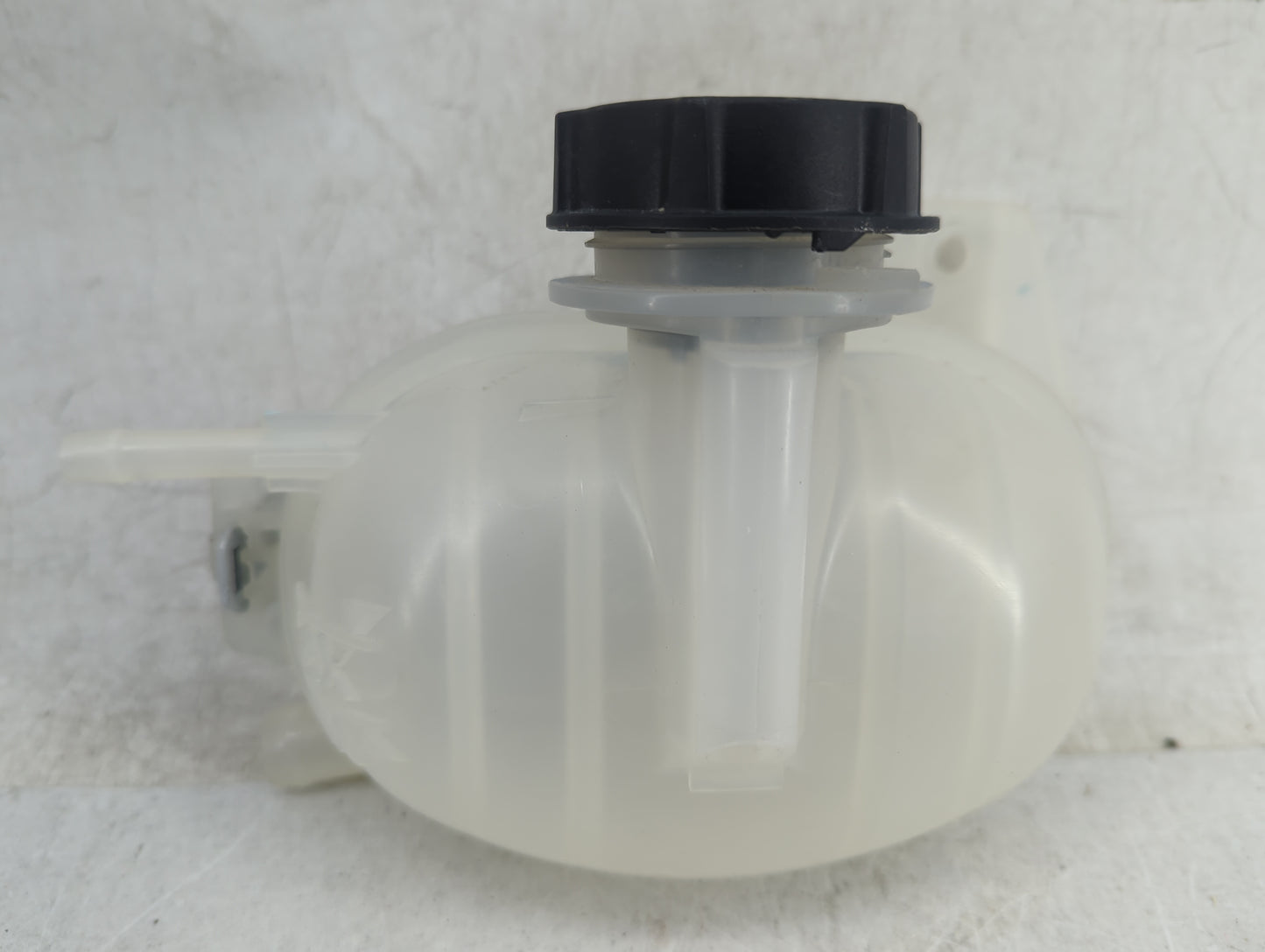 2021 Ford Mustang Mach-e Radiator Coolant Overflow Expansion Tank Bottle - Oemusedautoparts1.com