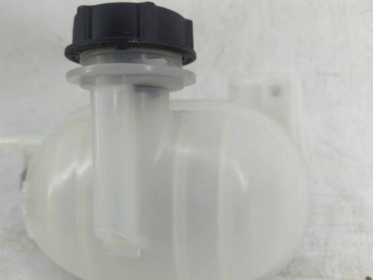 2021 Ford Mustang Mach-e Radiator Coolant Overflow Expansion Tank Bottle - Oemusedautoparts1.com