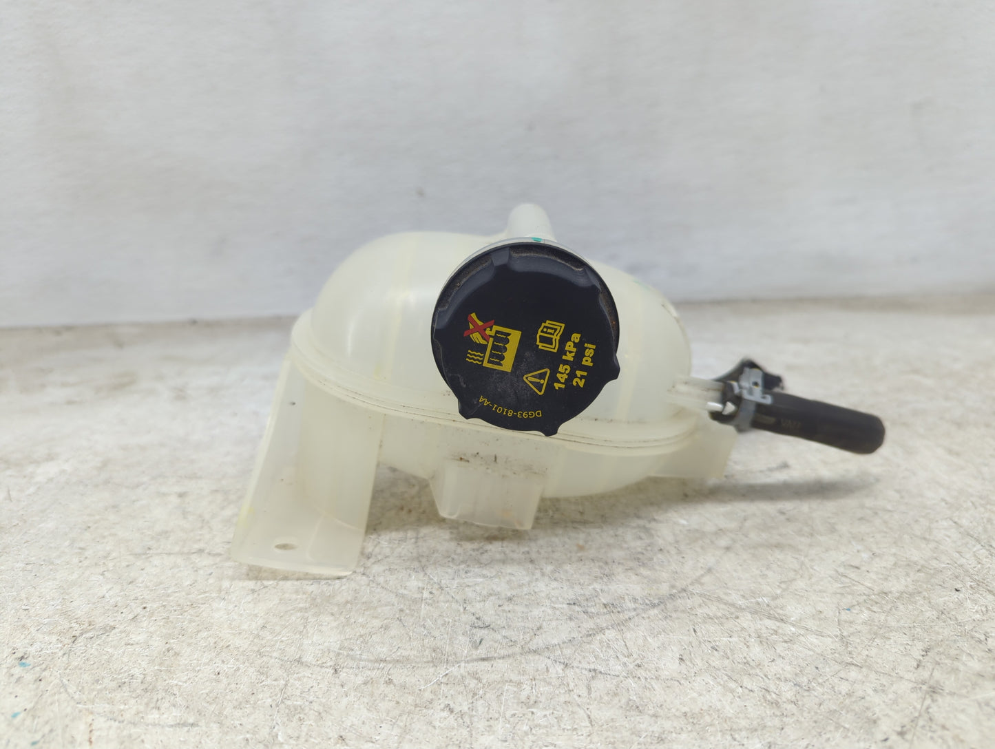 2021 Ford Mustang Mach-e Radiator Coolant Overflow Expansion Tank Bottle 1449283 - Oemusedautoparts1.com