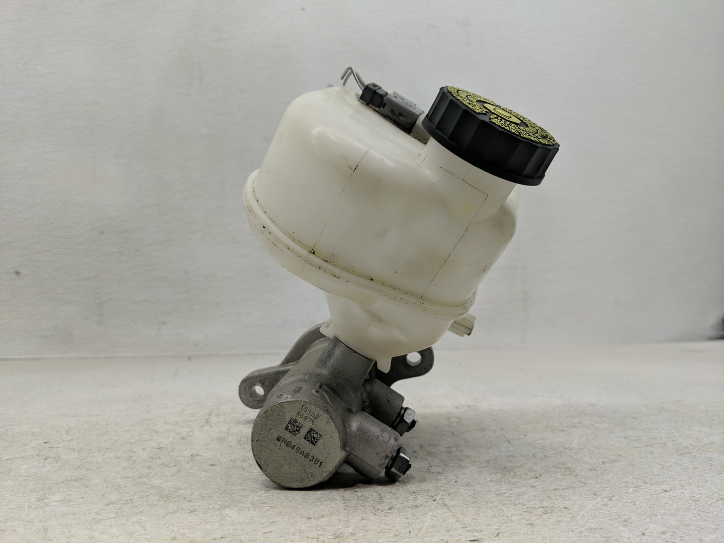 2019-2022 Ford Ranger Brake Master Cylinder 1302376 - Oemusedautoparts1.com