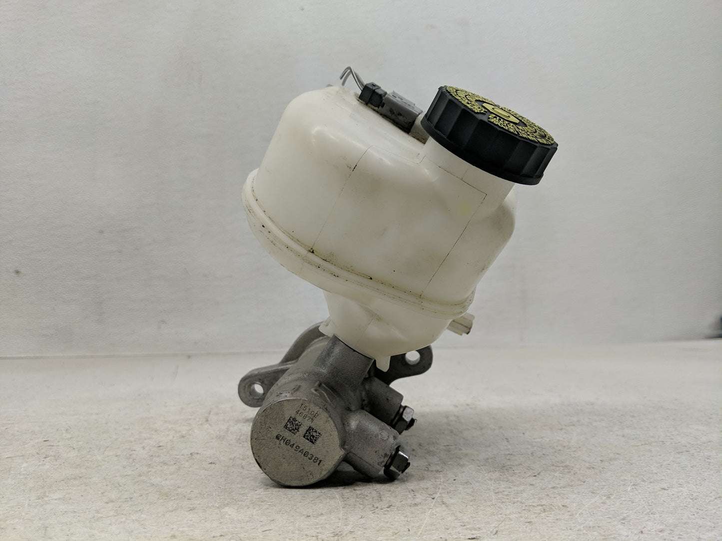 2019-2022 Ford Ranger Brake Master Cylinder 1302376 - Oemusedautoparts1.com