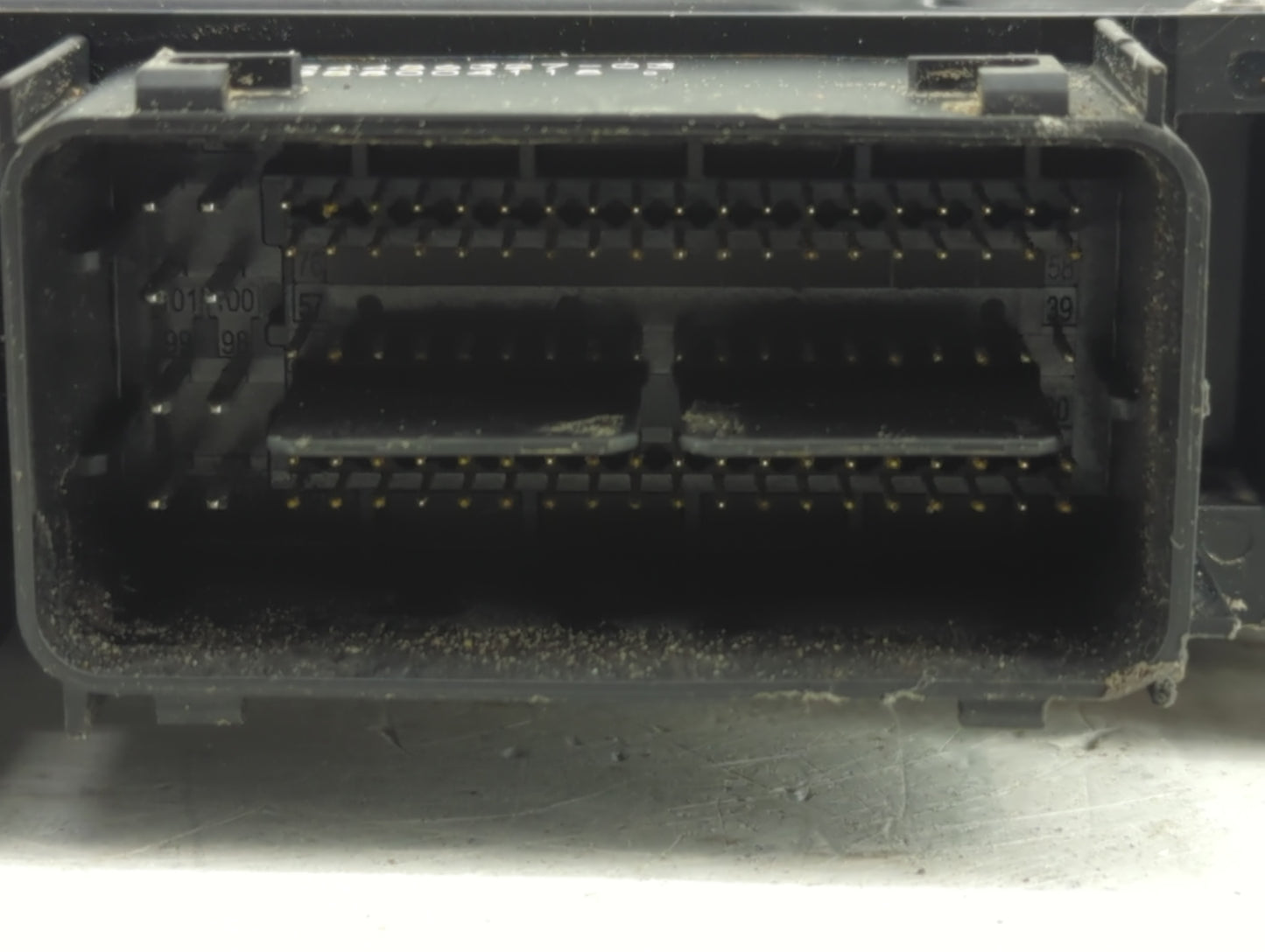 2021-2022 Ford Ranger PCM Engine Control Computer ECU ECM PCU OEM P/N:MB3A-12A650-SA Fits Fits 2021 2022 OEM Used Auto Parts