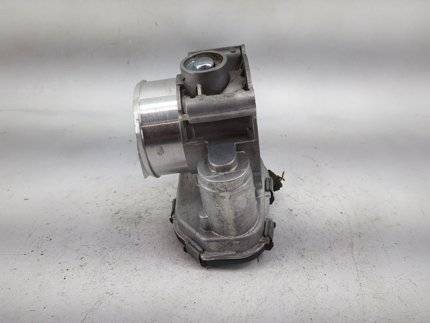 2019-2022 Ford Ranger Throttle Body P/N:JT4E9F991AA 21104326030 Fits Fits 2018 2019 2020 2021 2022 OEM Used Auto Parts - Oem