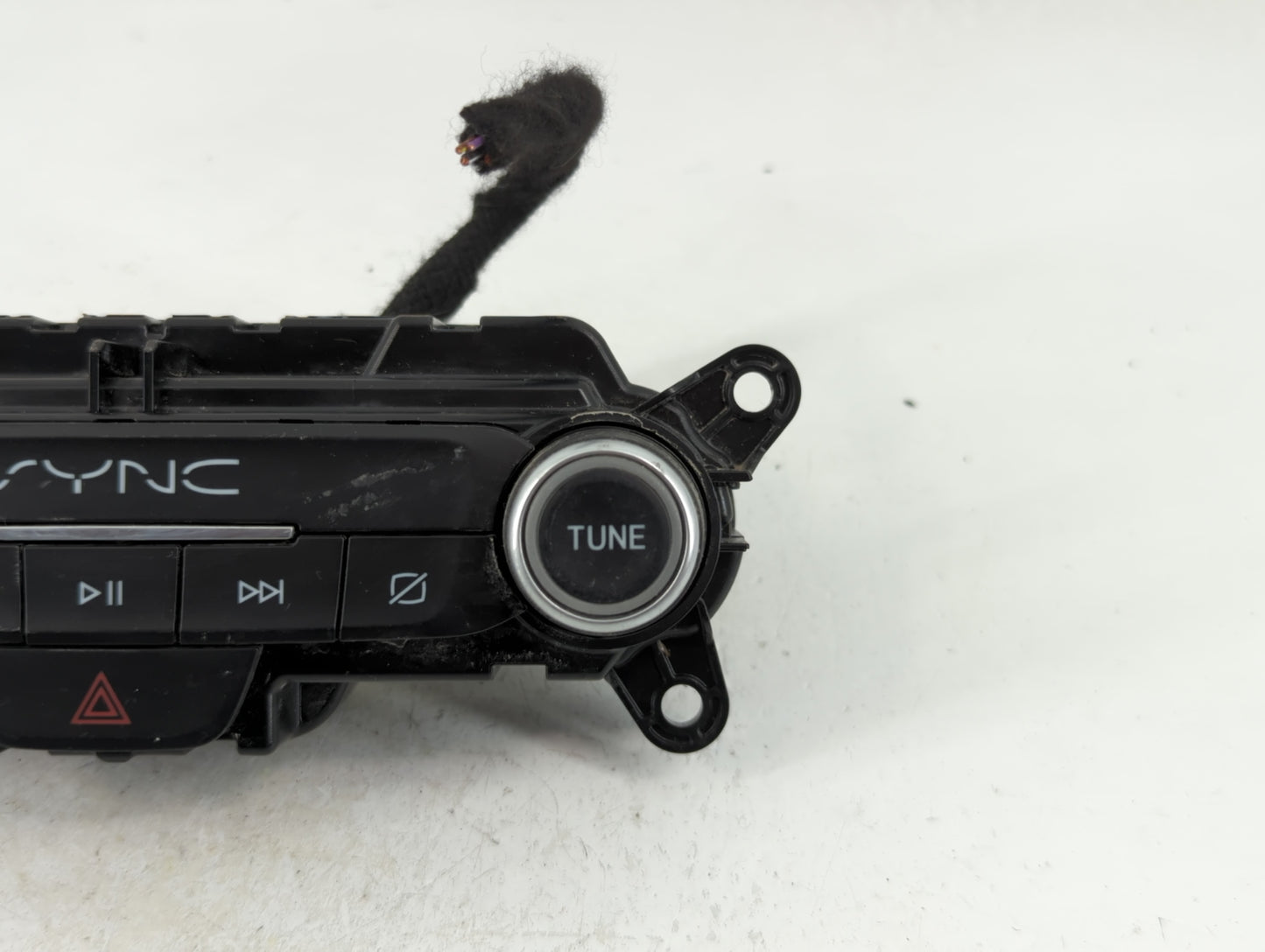 2019-2021 Ford Transit Radio AM FM Cd Player Receiver Replacement P/N:XXXX-18K811-XX Fits Fits 2019 2020 2021 OEM Used Auto 