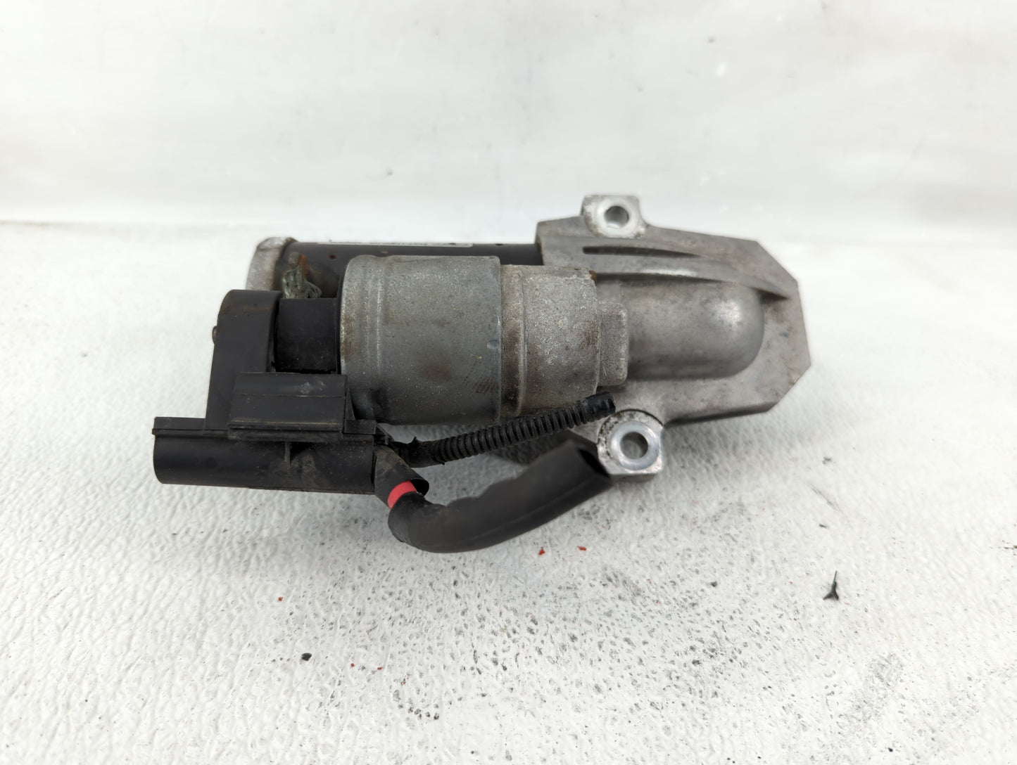 2019-2021 Ford Transit Car Starter Motor Solenoid OEM P/N:KV6T-11000-DB Fits Fits 2019 2020 2021 OEM Used Auto Parts - Oemus