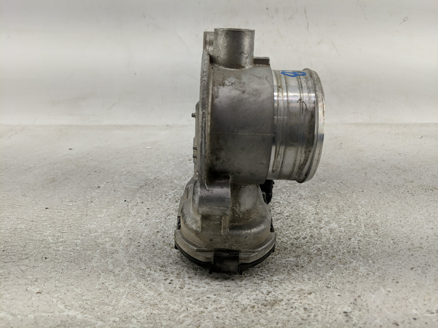 2019-2021 Ford Transit Throttle Body P/N:0 280 750 694 JX6E-9F991-AA Fits Fits 2019 2020 2021 OEM Used Auto Parts - Oemuseda