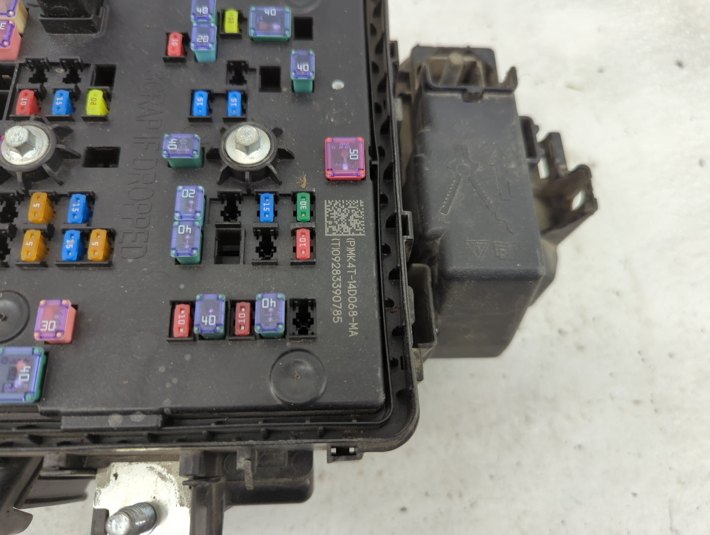 2021 Ford Transit-250 Fusebox Fuse Box Panel Relay Module P/N:MK4T-14D068-MA Fits OEM Used Auto Parts - Oemusedautoparts1.co